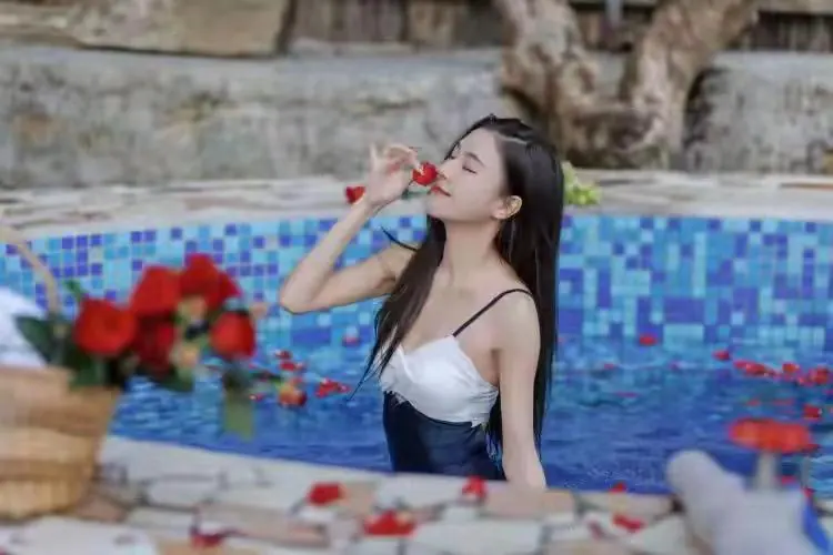 13房24床·陌野半山度云山庄园 一线山景落日观景大平台 · 全套房5泡池·天然山水12米大泳池🏊‍♂️儿童滑梯·KTV不限时唱歌玩通宵🎤4张麻将机🀄️