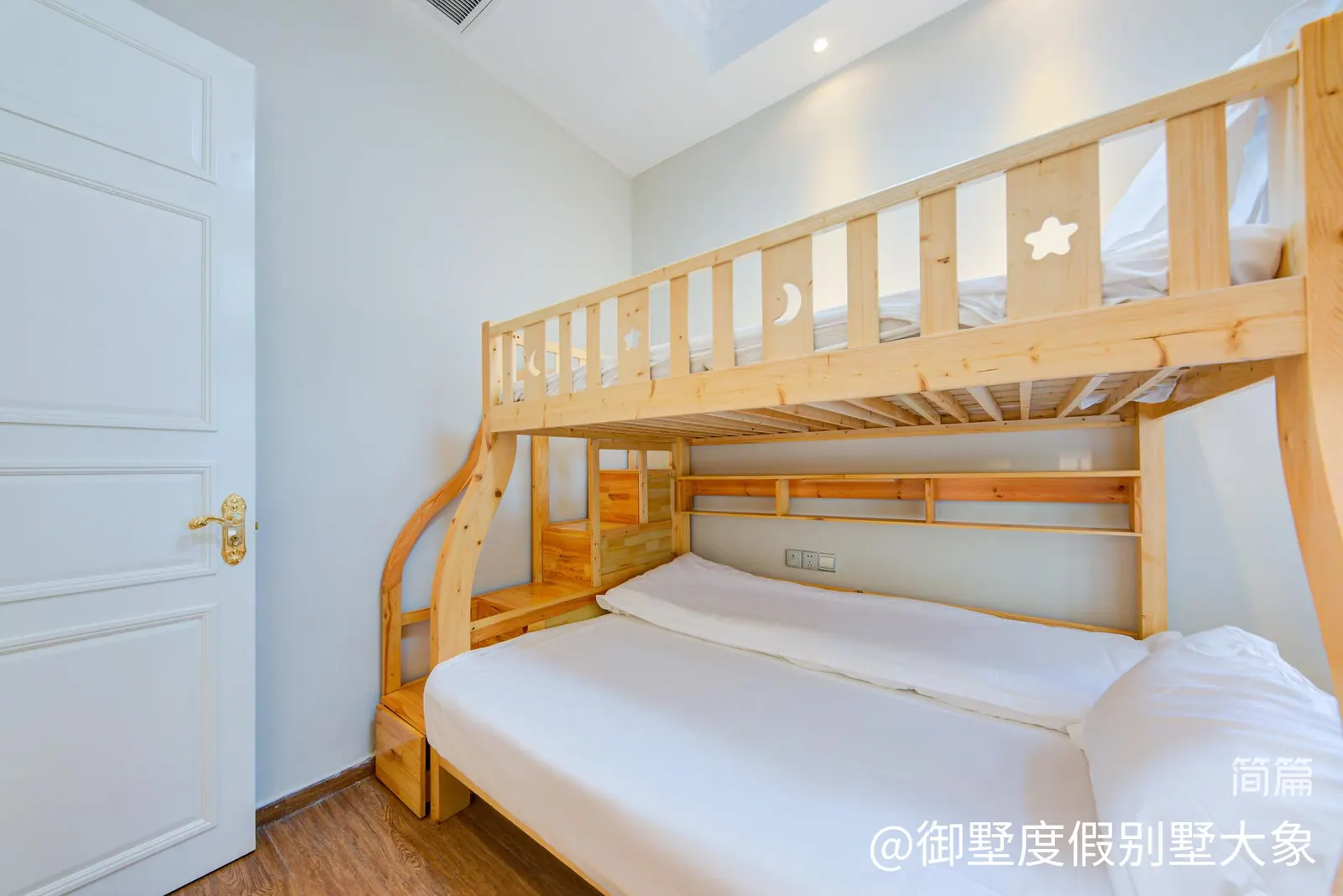 流星花园B 珠海海泉湾•5房8床别墅｜泡池/黑8台球/KTV/麻将/烧烤/游泳池｜儿童积木墙 全屋美的分体空调、制冷效果好