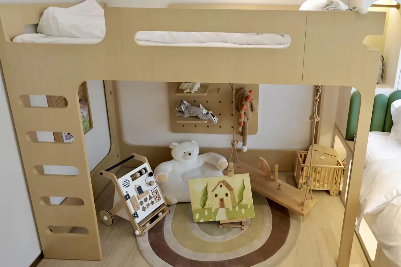 佛山美的鹭湖·汀月丨5房7床丨泳池＋KTV+麻将＋烤炉