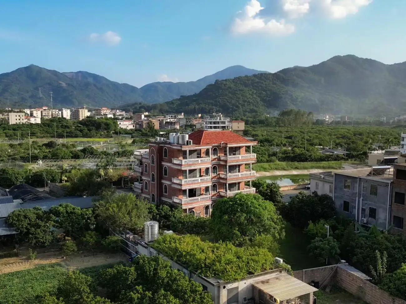 「禾塘·悦色」独栋山野10房20床（9套间）温泉民宿🏡真温泉双泡池｜溯溪出门100米｜电梯｜独立会议室