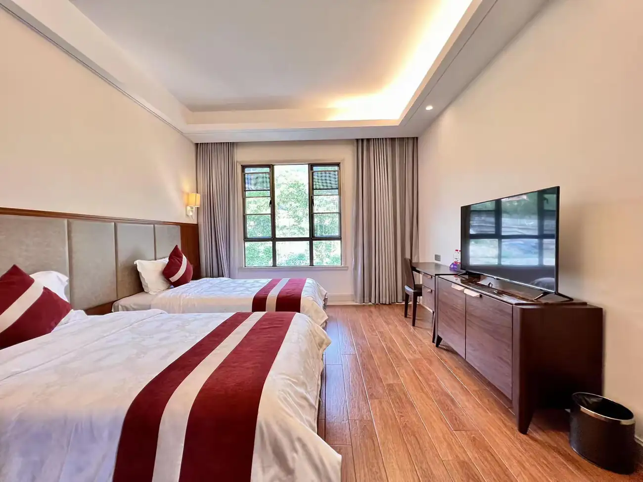 『UBUD VILLA乌布』增城锦绣香江·中街9·国潮6房10床（全套间）温泉别墅｜近溯溪