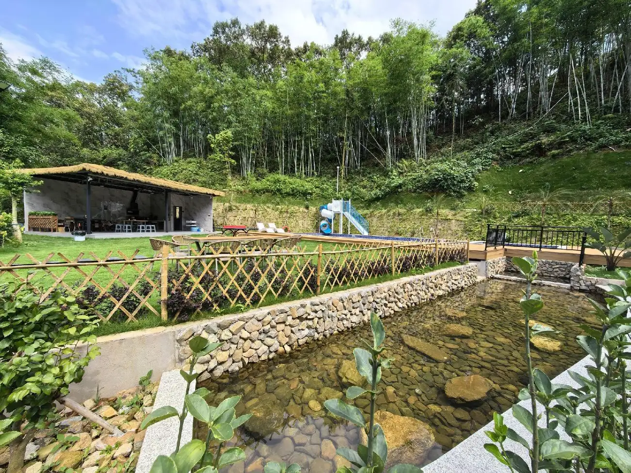 溪畔雅筑丨大花园 丨山水溯溪丨团建 |全套间·9房14床