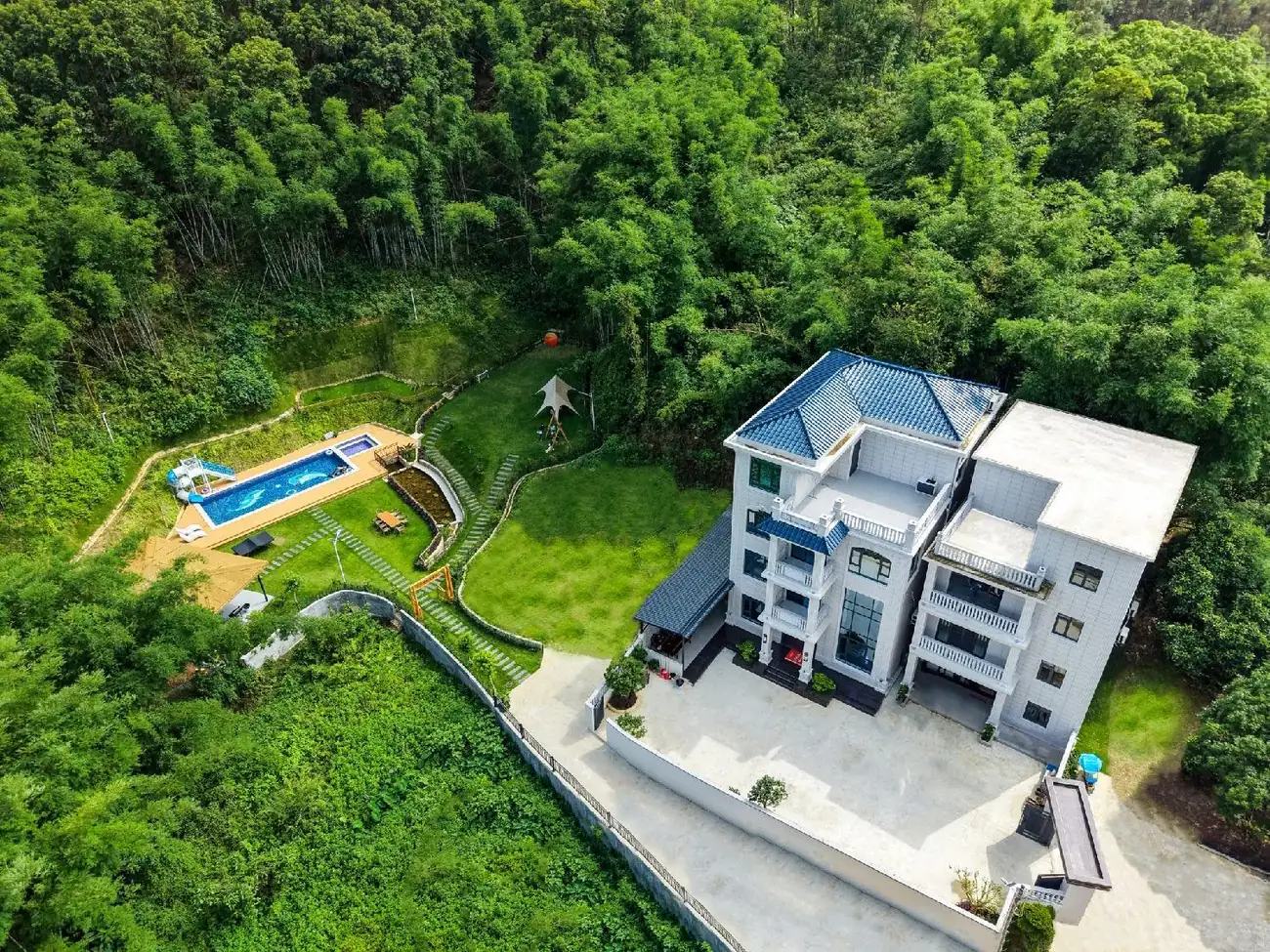溪畔雅筑丨大花园 丨山水溯溪丨团建 |全套间·9房14床