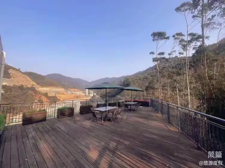 清远古龙峡|笔架山|融创由心谷·5房6床山顶云舍 人气较旺的可通宵KTV🎤麻将🀄木屋民宿一线悬崖山景
