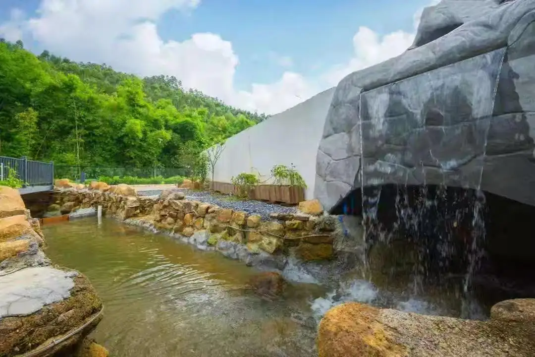 溪畔四合小院｜溪边别院｜4 房 7 床 私汤竹居