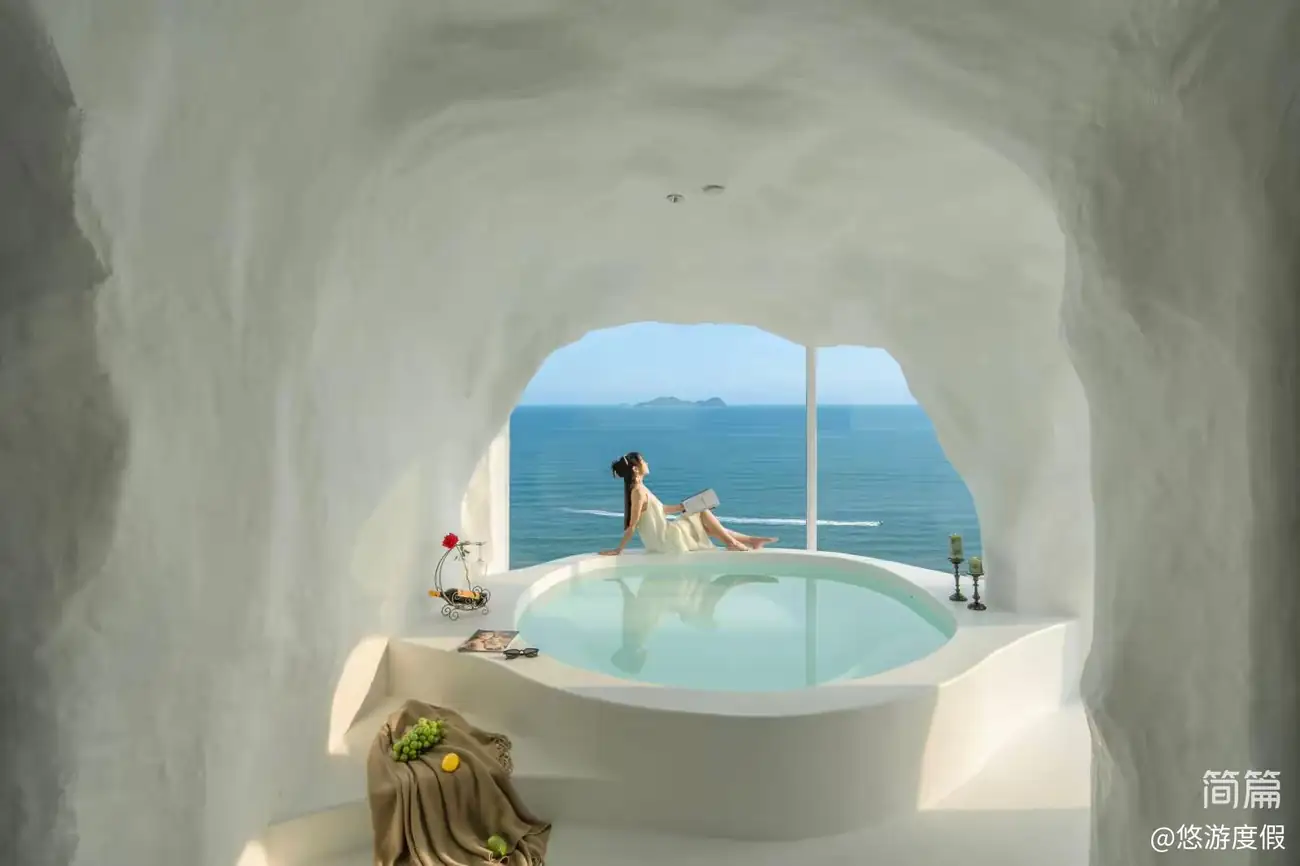 MIYUE 蜜悦·圣托里尼 惠州·双月湾海景美宿🌊 栖于洞穴之境 | 随海浪翩跹入梦 可单间预定 or 26房30床团建包场 🍸每房含双人早餐、下午茶、鸡尾酒套餐、旅拍