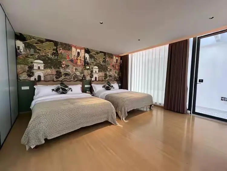 野奢度假美宿| 陌野· 尘外🌅全套间10房15+5床🌲从化千平花园 🧡专业会议室·人气较旺的滑梯·超长山水泳池·篝火晚会·草坪婚礼·通宵KTV ·篮球场.羽毛球场.钓鱼场