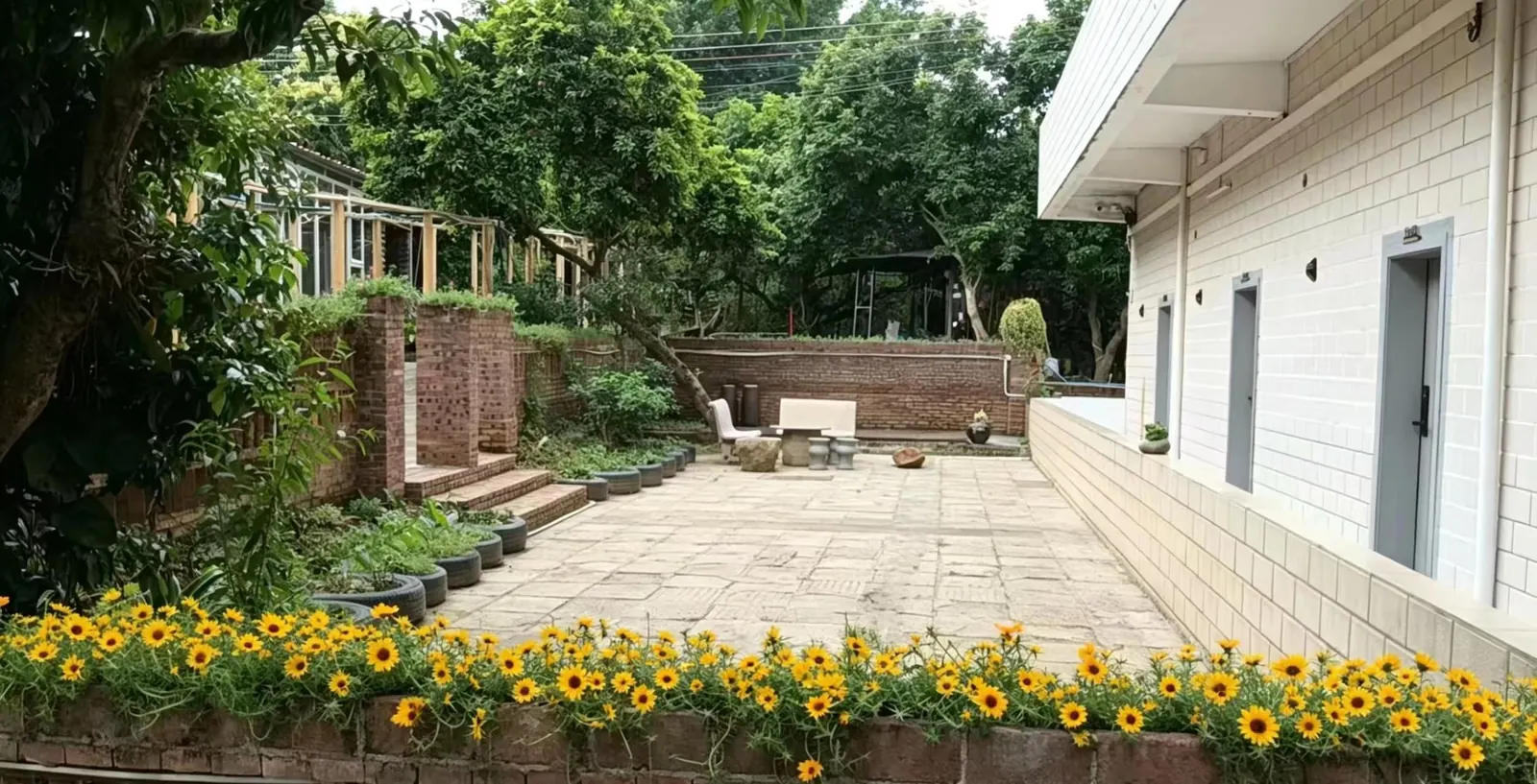 野奢度假美宿| 陌野· 尘外🌅全套间10房15+5床🌲从化千平花园 🧡专业会议室·人气较旺的滑梯·超长山水泳池·篝火晚会·草坪婚礼·通宵KTV ·篮球场.羽毛球场.钓鱼场